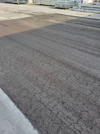 博多港運（2023年11月施工）